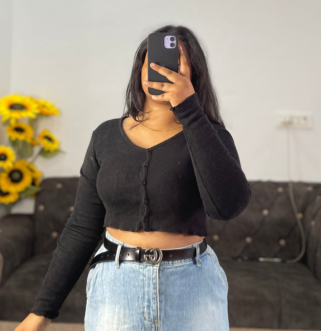 Black knit crop top
