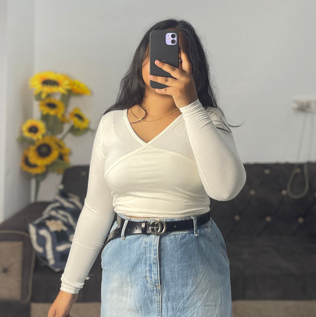 White back ribbon crop top