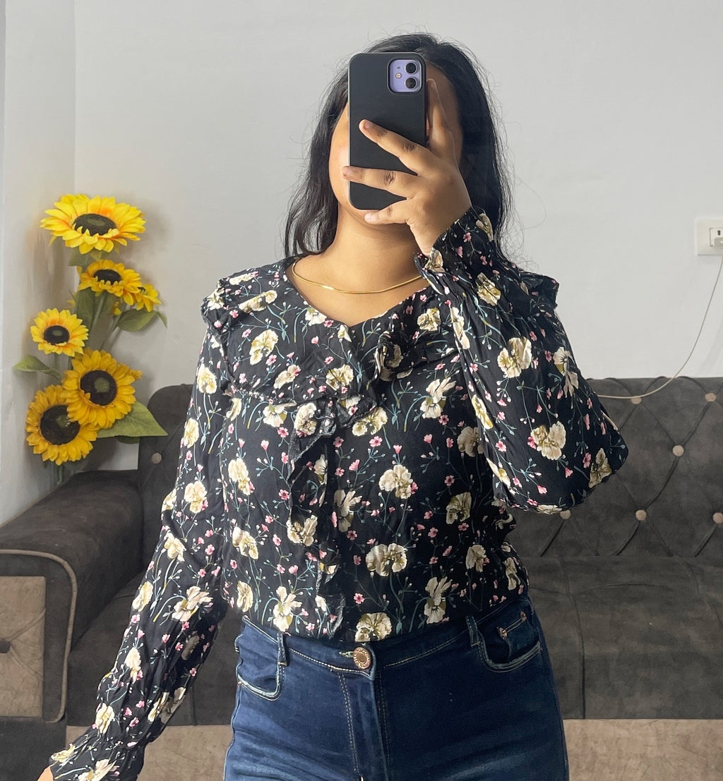 Floral top